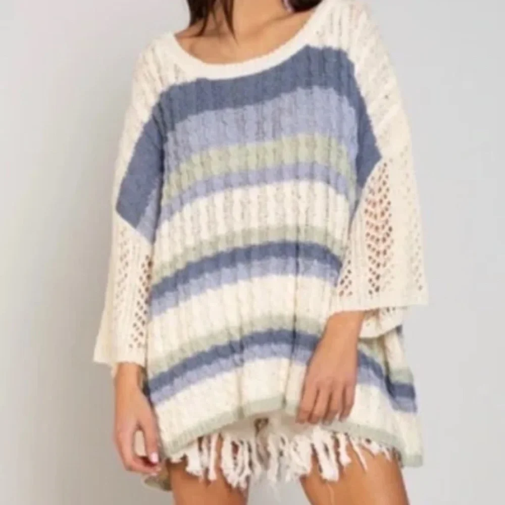 POL Cable Weaving Oversized 3/4 Sleeve Crew Neck Sweater in Blue Multi sz small - Picture 1 of 9